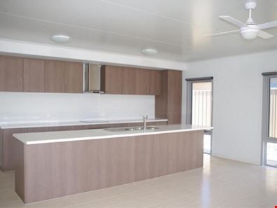 18 MullaMulla Street, Newman WA 6753