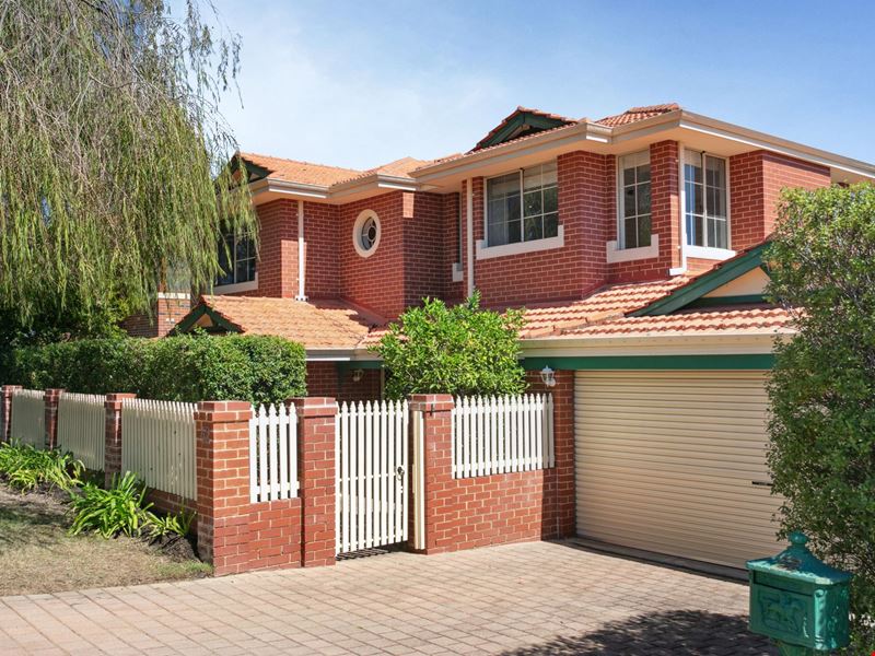 42 Raymond Street, Mount Pleasant WA 6153