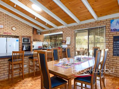 3860 Phillips Road, Mahogany Creek WA 6072