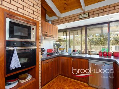 3860 Phillips Road, Mahogany Creek WA 6072