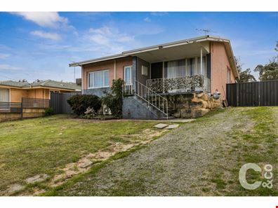 21 Dowling Place, Orelia WA 6167