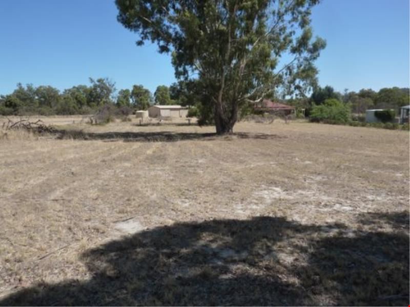6 Farmers Avenue, Boddington