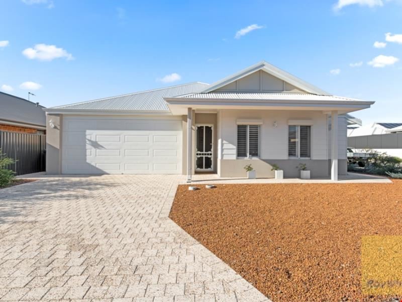 8 Freeman View, Bushmead WA 6055