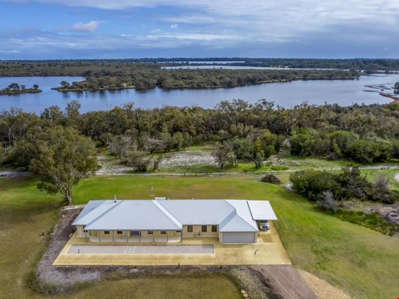 44 Empress Court, Barragup WA 6209