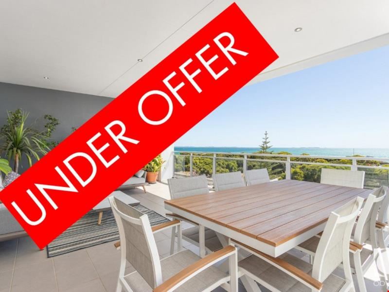 Eleven/52 Rollinson Road, North Coogee WA 6163