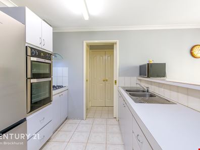 13/6 Lester Drive, Thornlie WA 6108