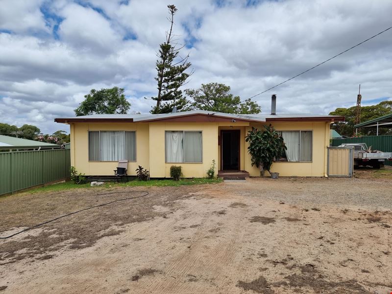 30 Spence Street, Ravensthorpe WA 6346