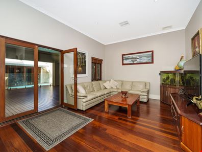 120 Stuart Street, Inglewood WA 6052