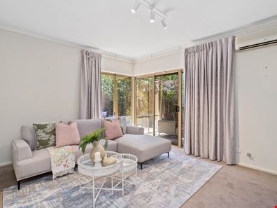 2/33 Baird Avenue, Nedlands WA 6009