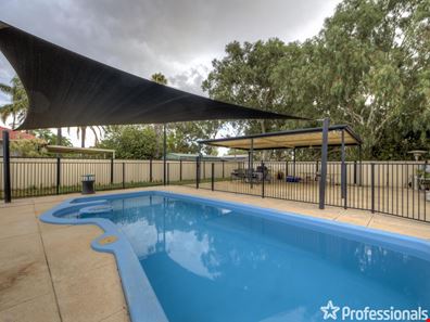43 Park Road, Kenwick WA 6107