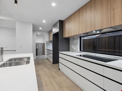 290b,c Cape Street, Yokine WA 6060