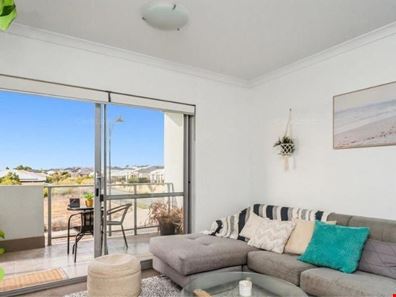 20/2 Royston Link, Butler WA 6036