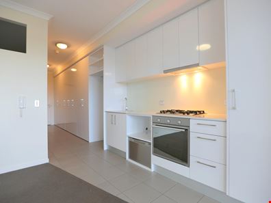 110/25 Malata Crescent, Success WA 6164
