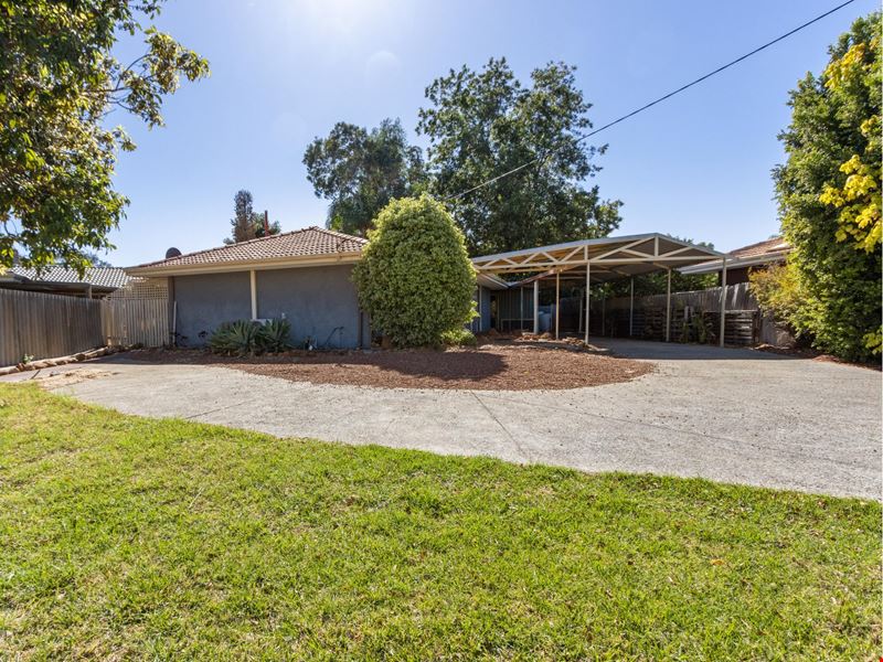 8 Meteor Street, Beckenham WA 6107