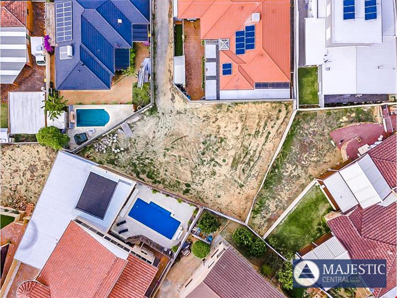 61B Townsing Road, Kardinya WA 6163