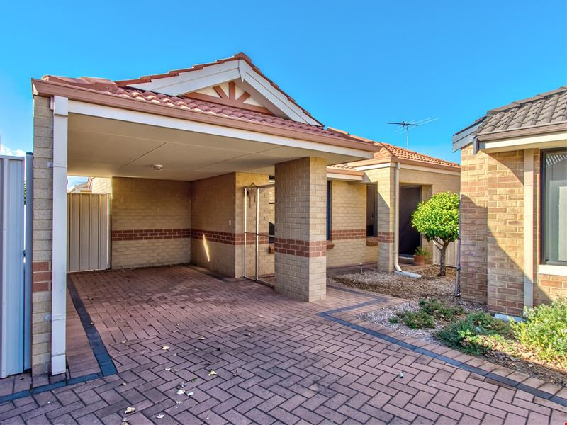 4/4 Bristol Street, Warnbro WA 6169