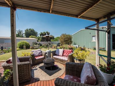 14 Maley Way, Beachlands WA 6530