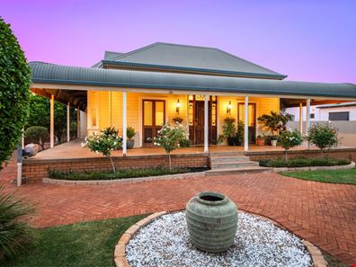 36 Campbell Street, Lamington WA 6430