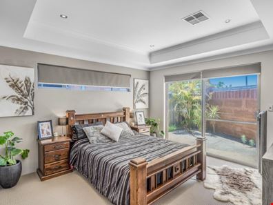 5/22 Whittaker Turn, Piara Waters WA 6112