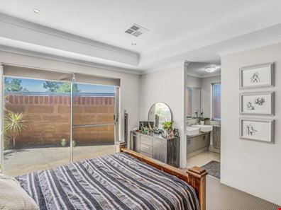 5/22 Whittaker Turn, Piara Waters WA 6112