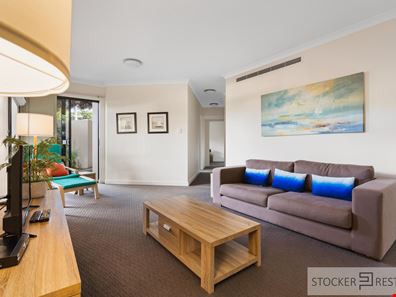1/6 Dawson Drive, Yallingup WA 6282