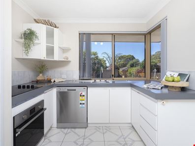 4/55 Ramsdale Street, Doubleview WA 6018