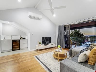 8 Carey Street, Kensington WA 6151