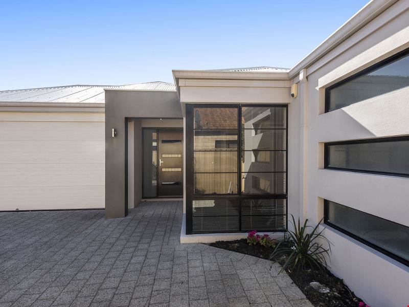 17C Bunratty Link, Canning Vale WA 6155
