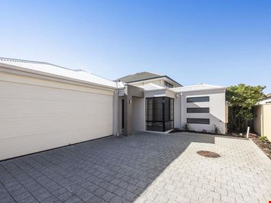 17C Bunratty Link, Canning Vale WA 6155