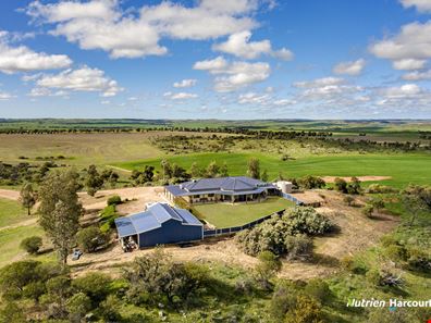 112 Harvey Road, Northampton WA 6535