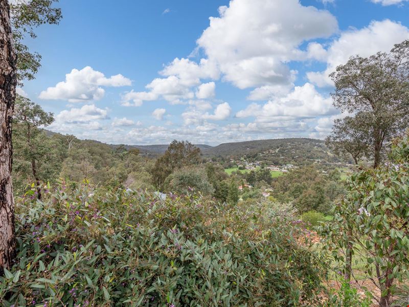 10 Boondi Place, Kelmscott WA 6111