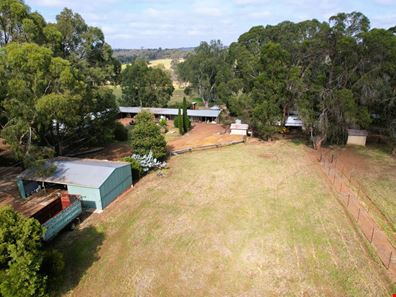 4525 Werribee Road, Wooroloo WA 6558