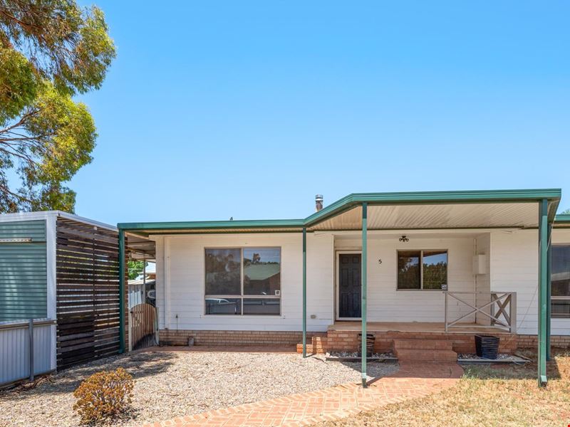 1/5 Hicks Road, Hannans WA 6430