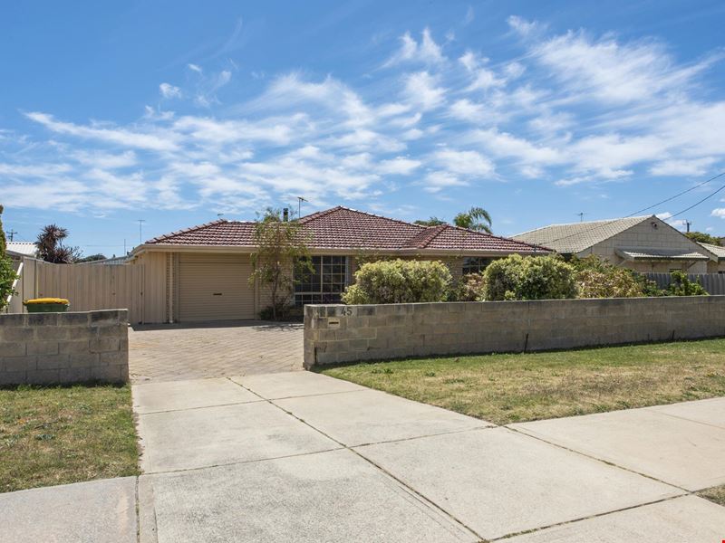 45 Dampier Drive, Golden Bay WA 6174