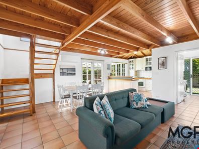 1B Davy Street, Alfred Cove WA 6154