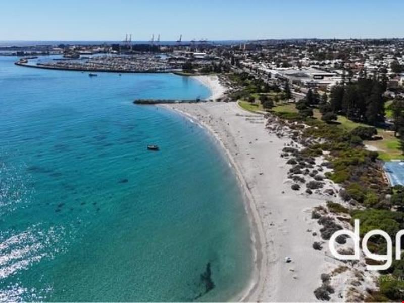 65/59 Breaksea Drive, North Coogee WA 6163