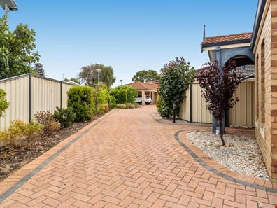 5/120 Parkin  Street, Rockingham WA 6168