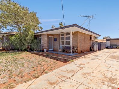 5 Pringle Way, Wickham WA 6720
