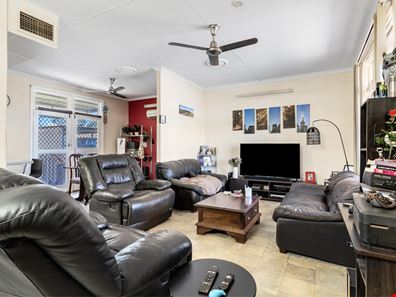 5 Pringle Way, Wickham WA 6720