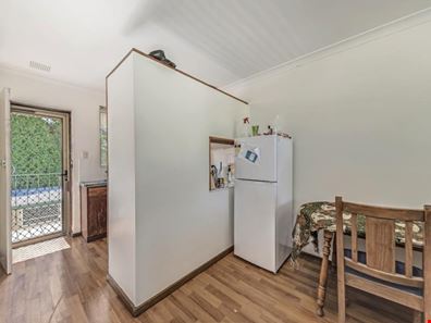 10/252 Spencer Road, Thornlie WA 6108