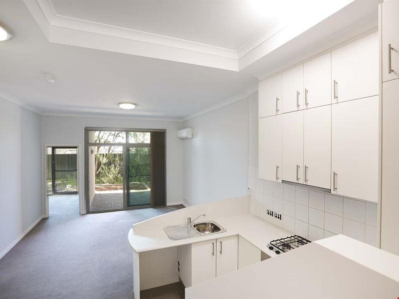 23/35 Malata Crescent, Success WA 6164