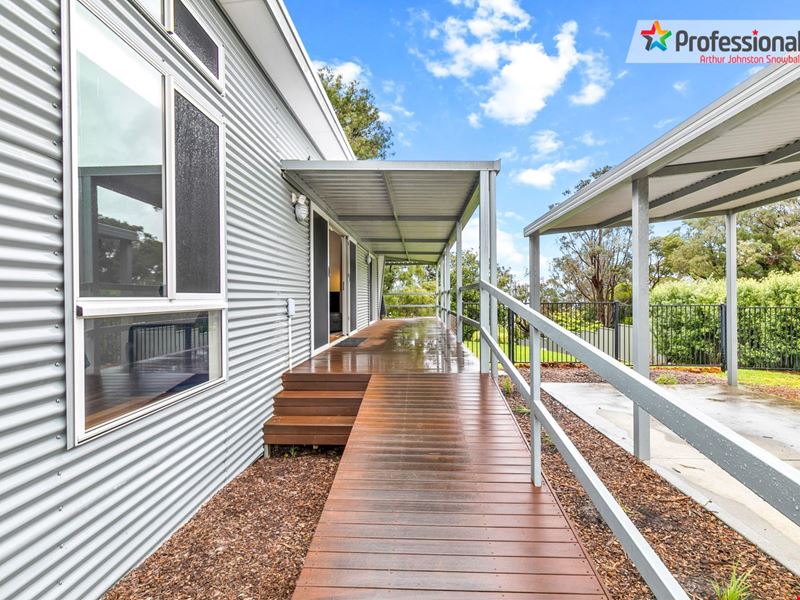63 Burgoyne Road, Port Albany WA 6330