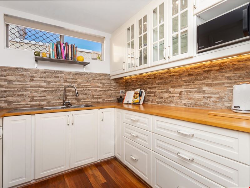 9/5 Spyglass Grove, Connolly WA 6027