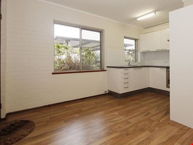 6/318 Canning Highway, Bicton WA 6157
