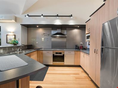 72A Selway Road, Brentwood WA 6153