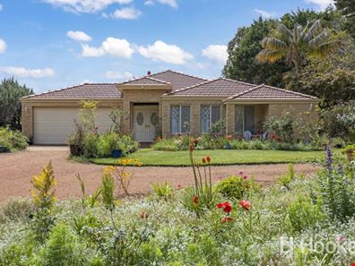 194 Sovereign Hill Drive, Gabbadah WA 6041