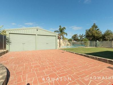 82 Dampier Drive, Golden Bay WA 6174