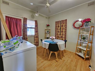1 Ridley Place, Carnarvon WA 6701