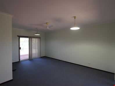 8 Dixon Street, Nickol WA 6714
