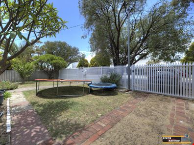 114 Coolgardie Avenue, Redcliffe WA 6104